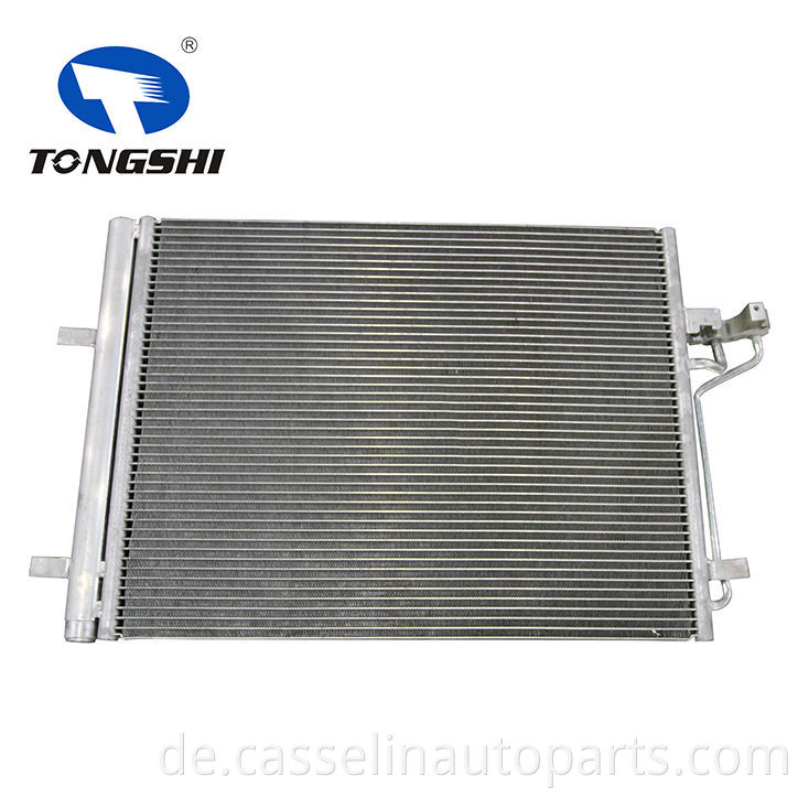 Heißer Verkauf von Tongshi-Klimaanlagen-Systemen CAR AC-Kondensator für Ford Focus 2.0L I4 Turbd 12-14 DPI 4480